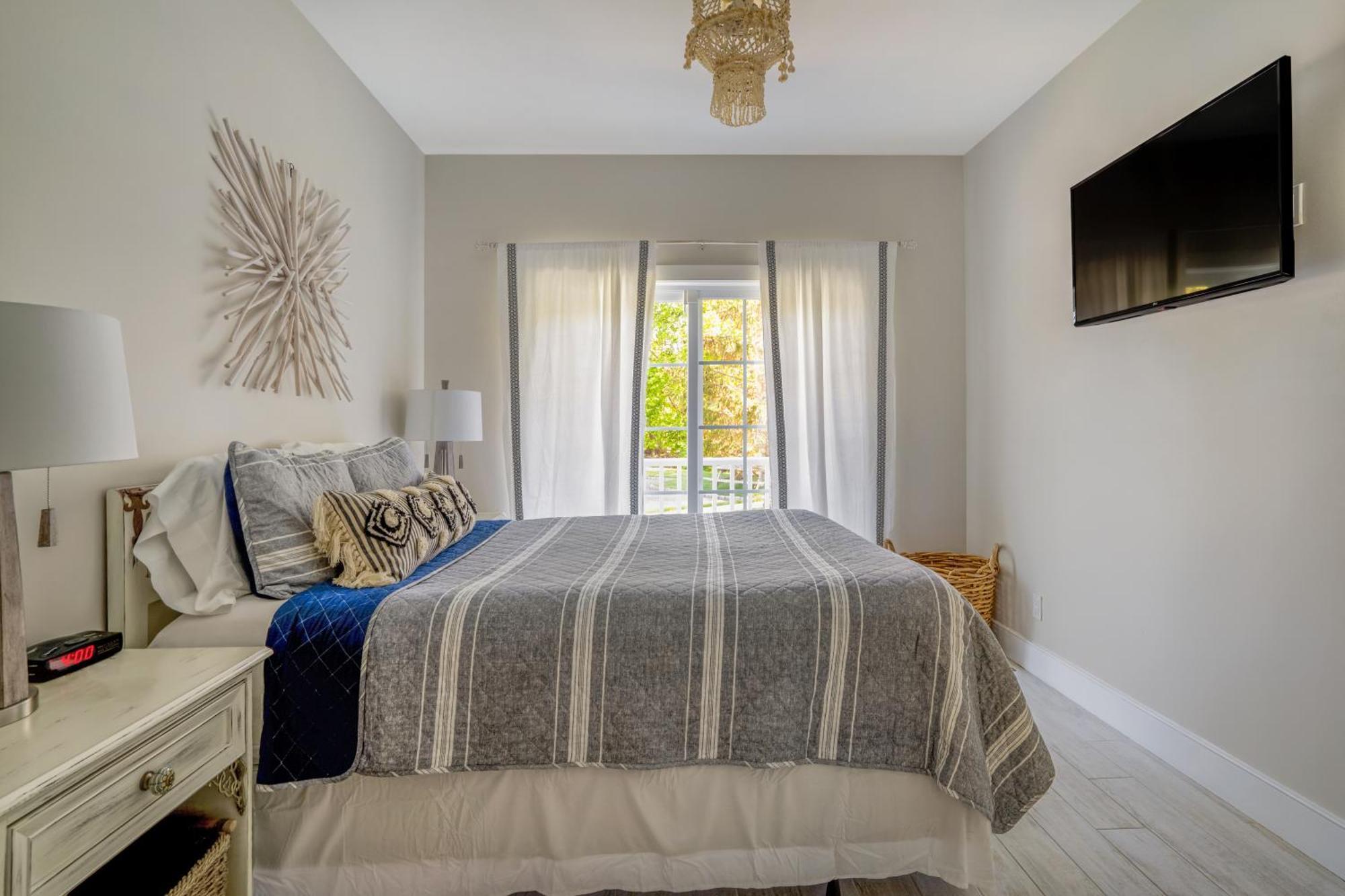 The Cliffside Resort Condominiums Greenport Exterior photo